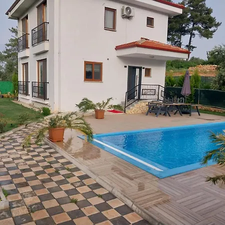 Erce Elegant Family With Pool Akyaka